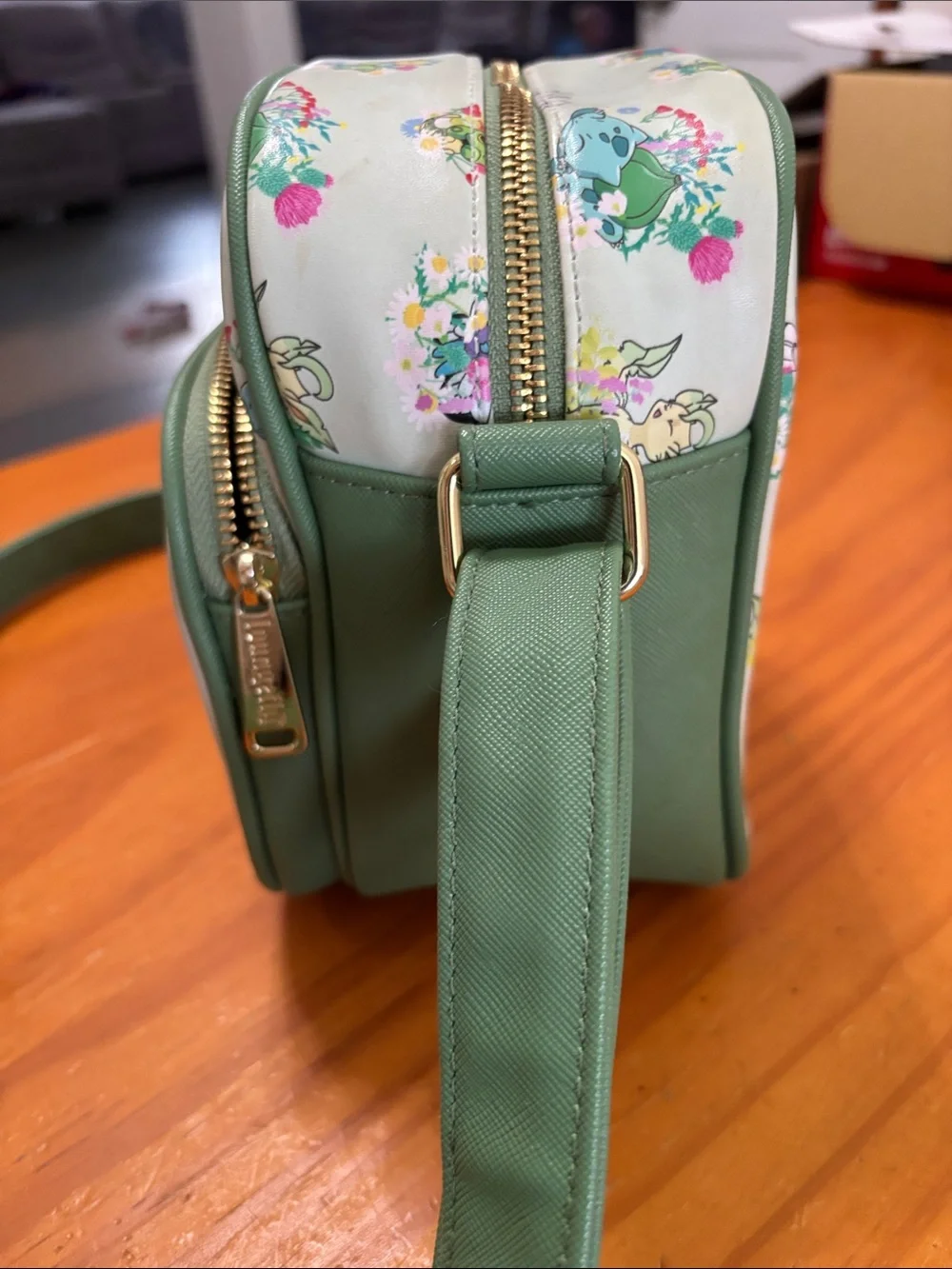 Loungefly official pokémon